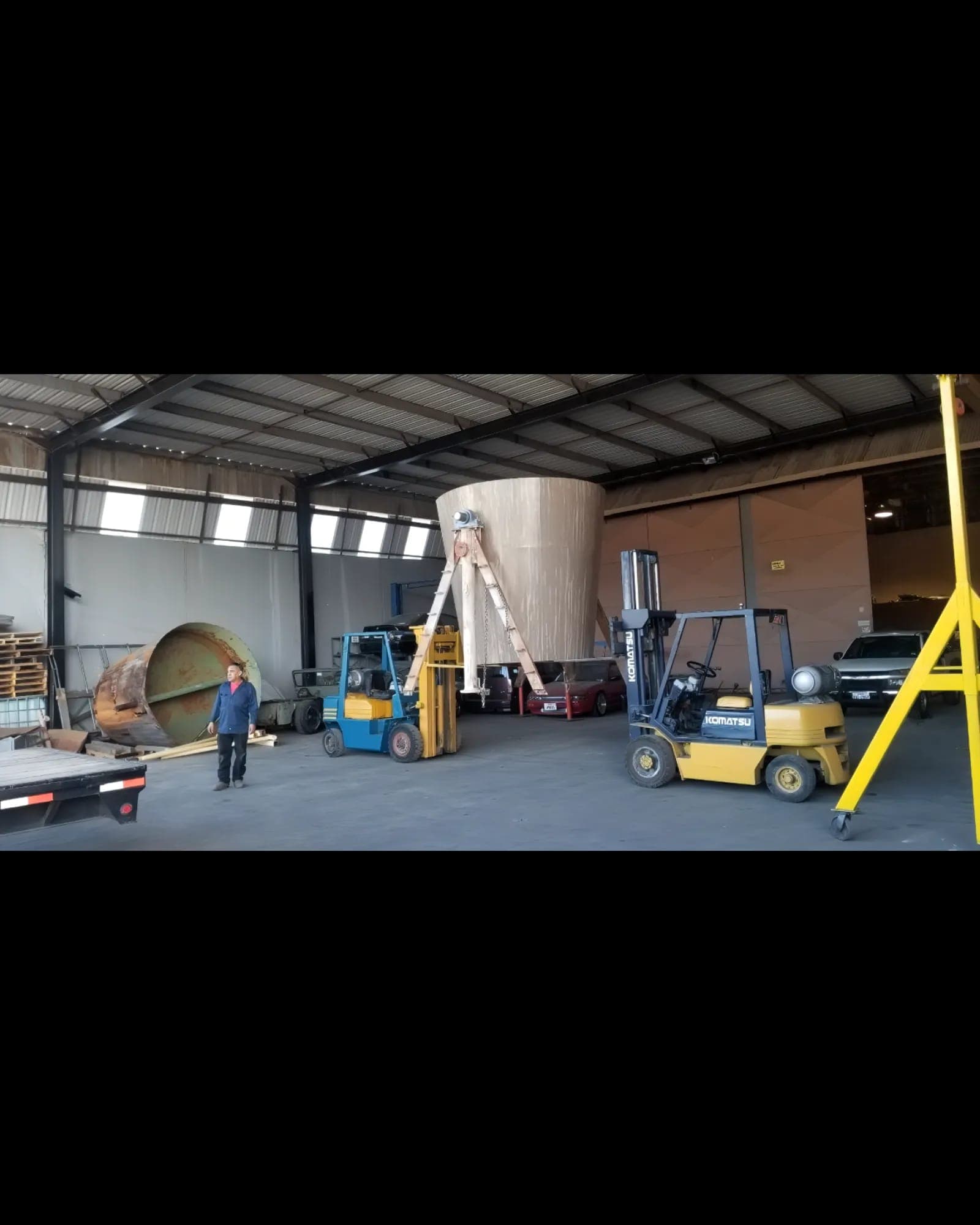Steel water feature fabrication, additional view